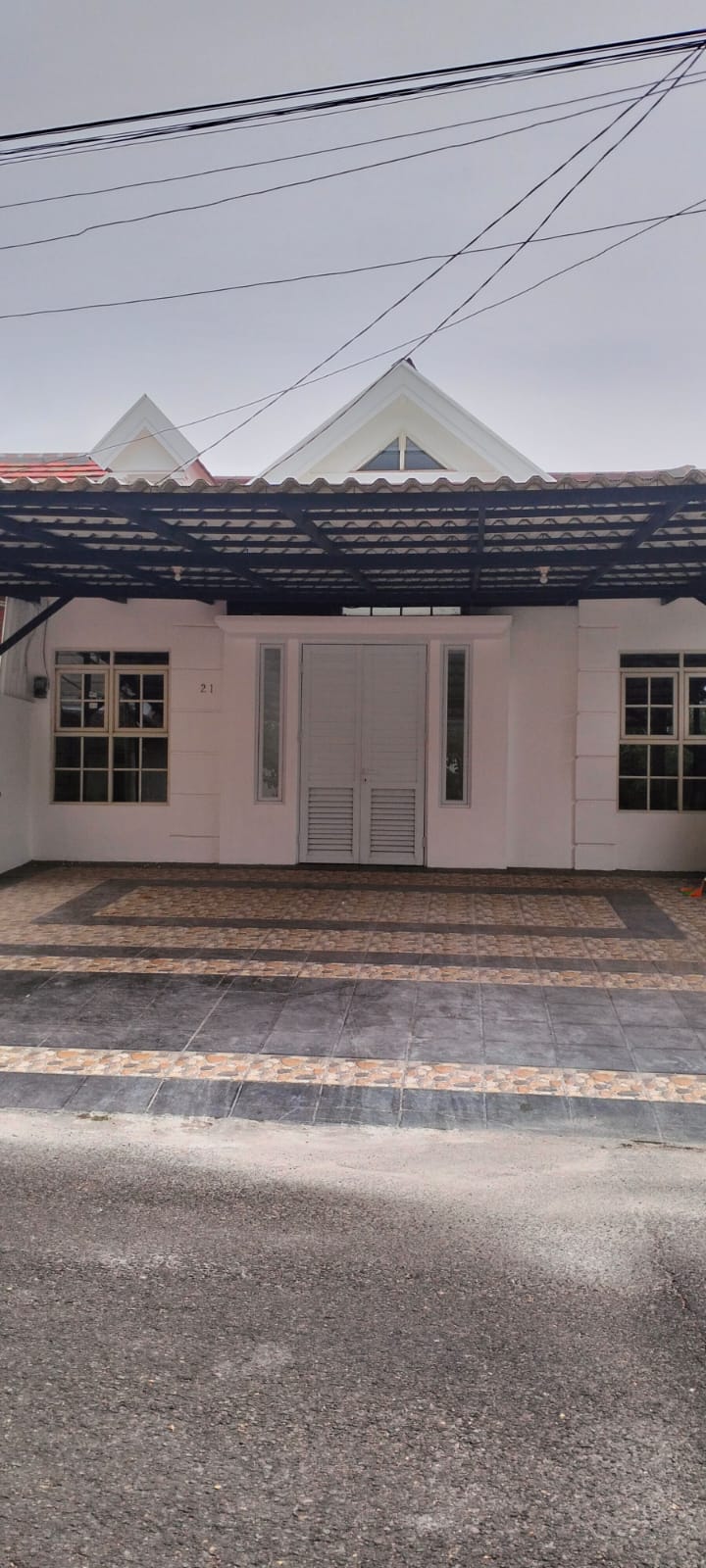 Rumah Disewakan di Picadily Lippo Cikarang